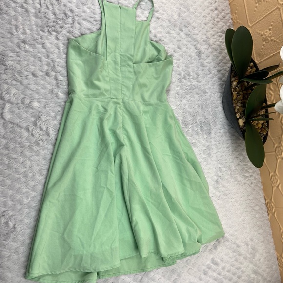 Lulu’s Call to Charms Sage Green Skater Dress size xs - Picture 6 of 6